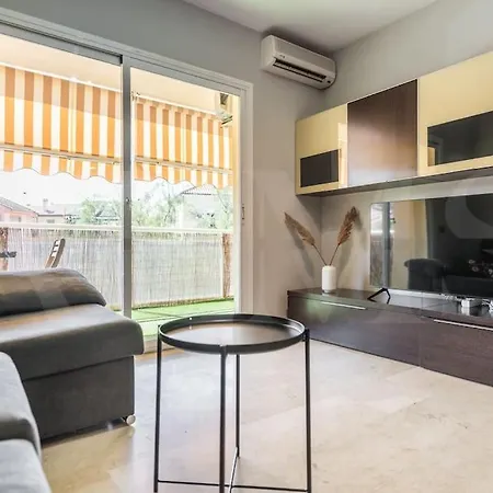 Apartment Serene With Balcony And View By Rems *