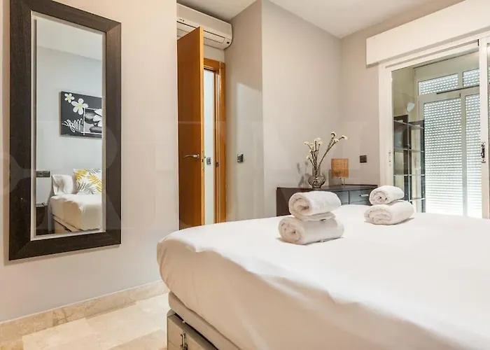 Serene With Balcony And View By Rems Apartment