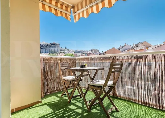 Serene With Balcony And View By Rems Apartment Fuengirola