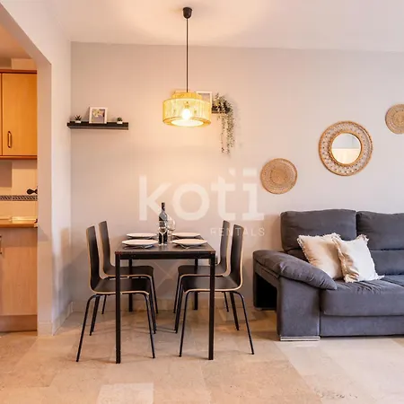 Koti - Acha Ii * Fuengirola