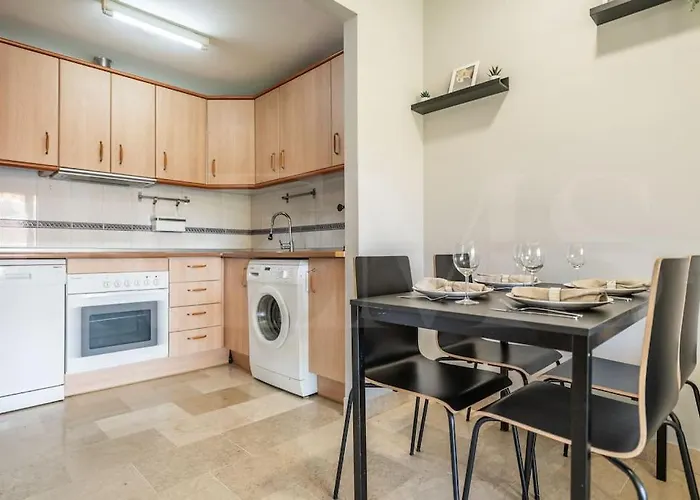 Serene With Balcony And View By Rems Appartement *