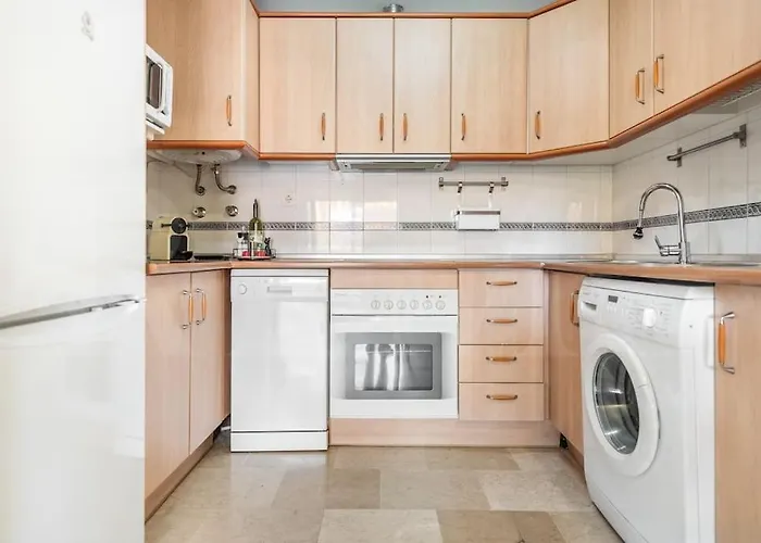 Serene With Balcony And View By Rems Fuengirola